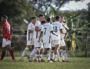 Foto do time de Aparecida Sub-20